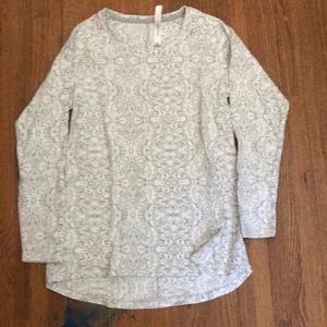 Long sleeve patterned shirt